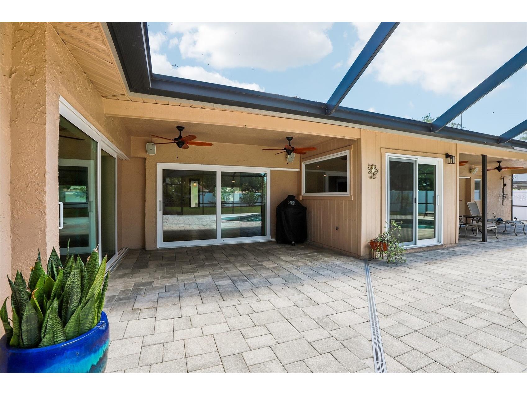2424 Sundancer Drive Clearwater FL 33759 TB8507433 image77