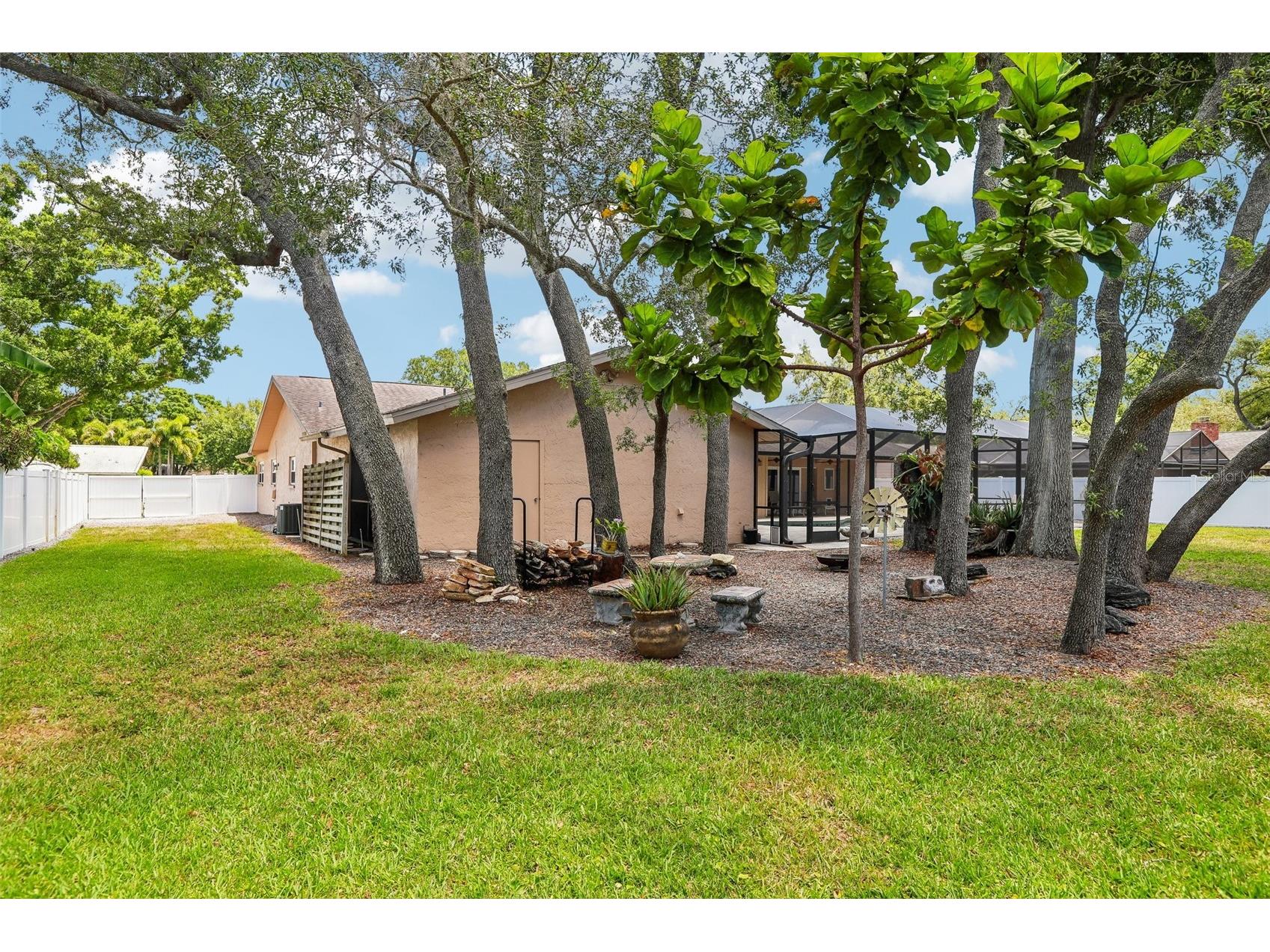 2424 Sundancer Drive Clearwater FL 33759 TB8507433 image80