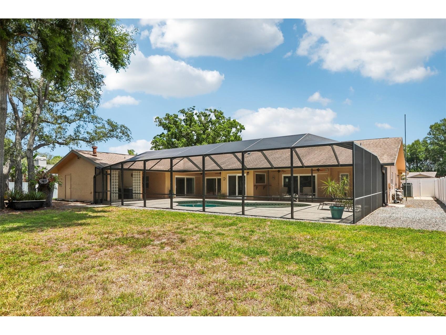 2424 Sundancer Drive Clearwater FL 33759 TB8507433 image83