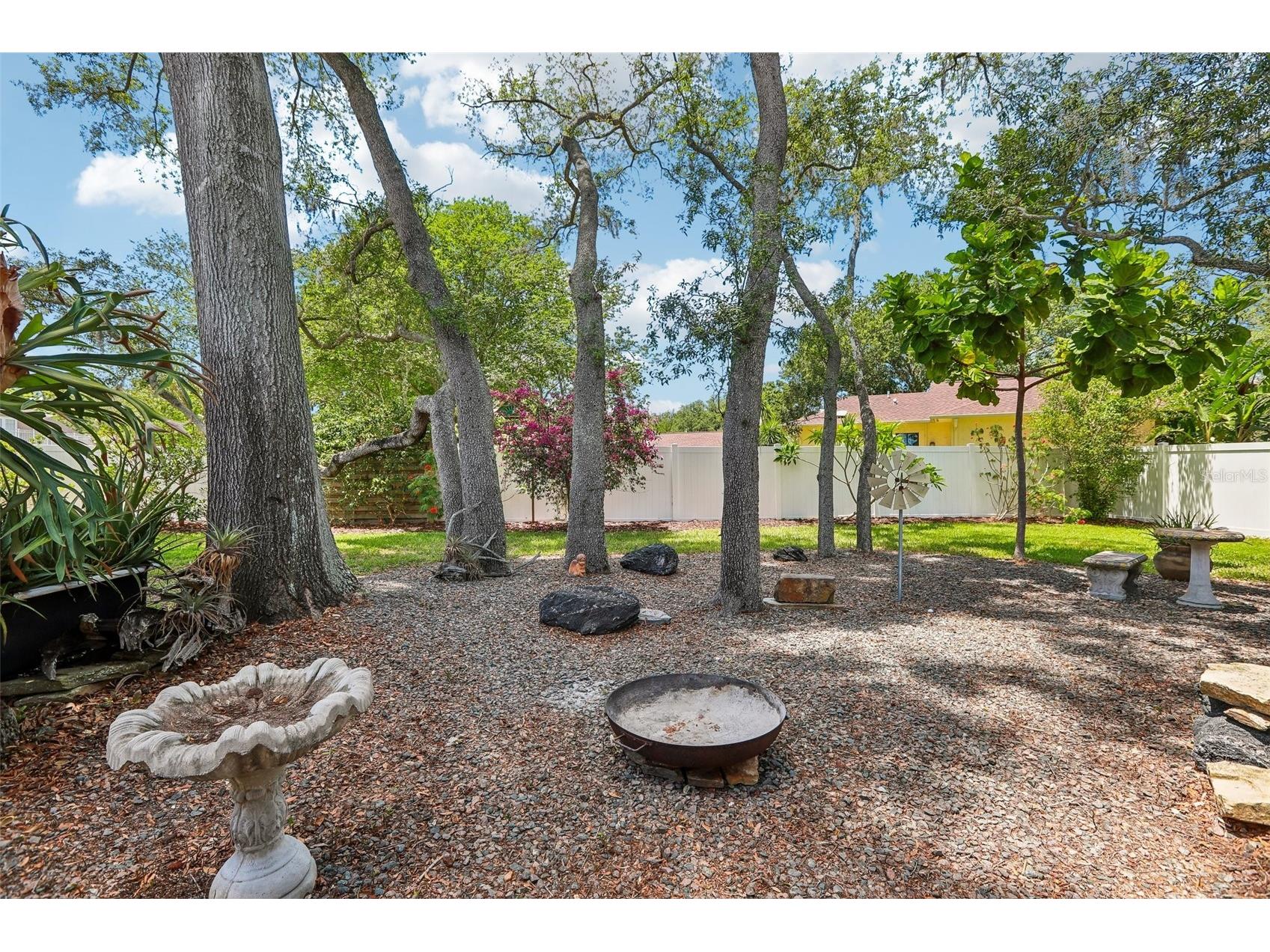2424 Sundancer Drive Clearwater FL 33759 TB8507433 image85