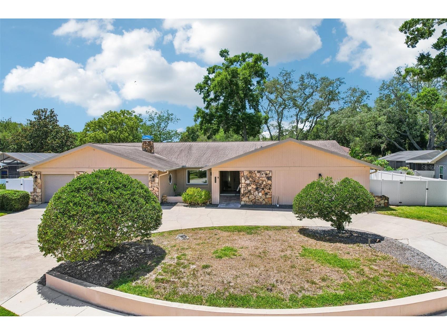 2424 Sundancer Drive Clearwater FL 33759 TB8507433 image87