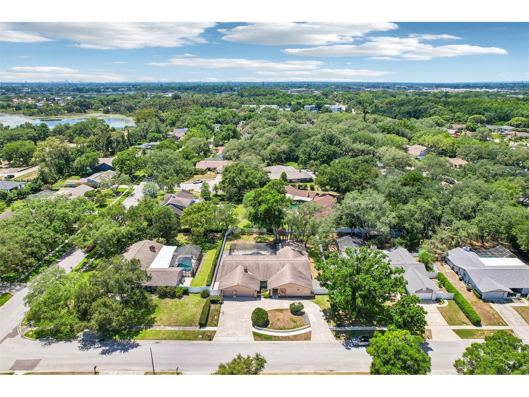 2424 Sundancer Drive Clearwater FL 33759 TB8507433 image92