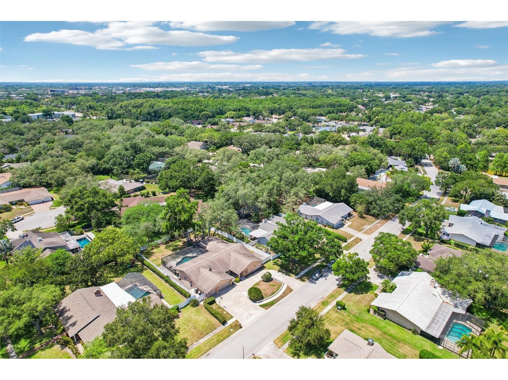 2424 Sundancer Drive Clearwater FL 33759 TB8507433 image95
