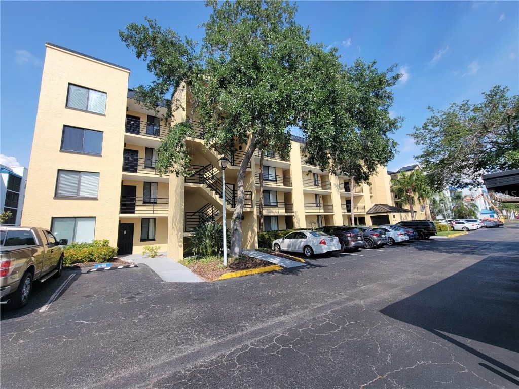 2424 W Tampa Bay Blvd #M-201 Tampa FL 33607 TB8385482 image3