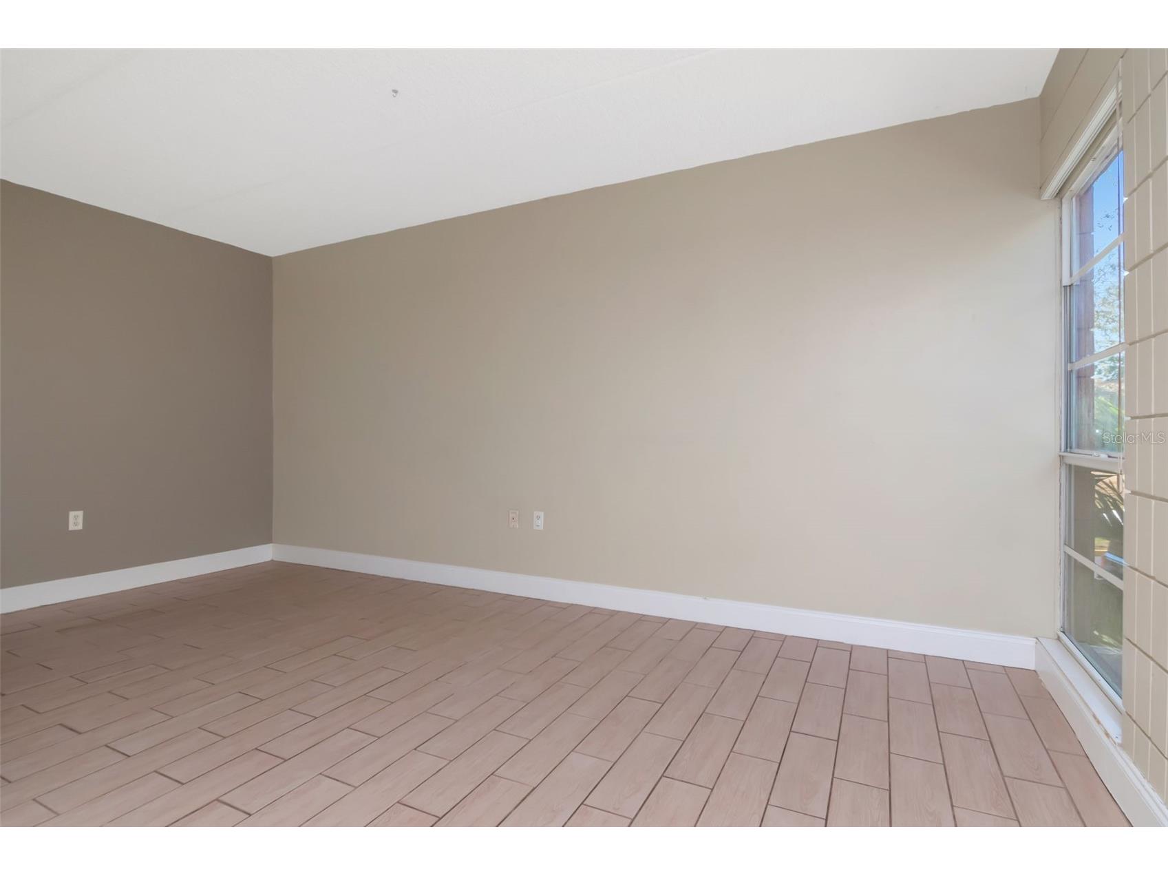 2424 W Tampa Bay Boulevard #204 Tampa FL 33607 O6384445 image5