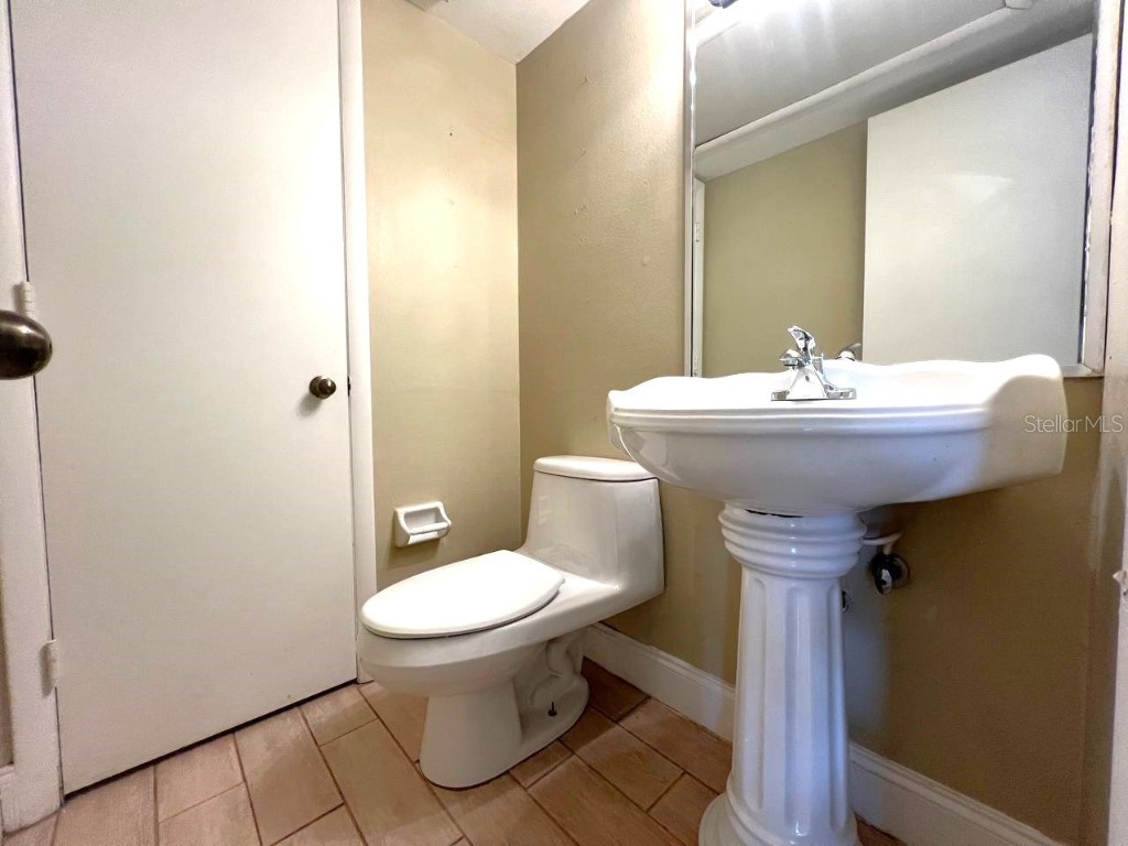 2424 W Tampa Bay Boulevard #A204 Tampa FL 33607 TB8448906 image8