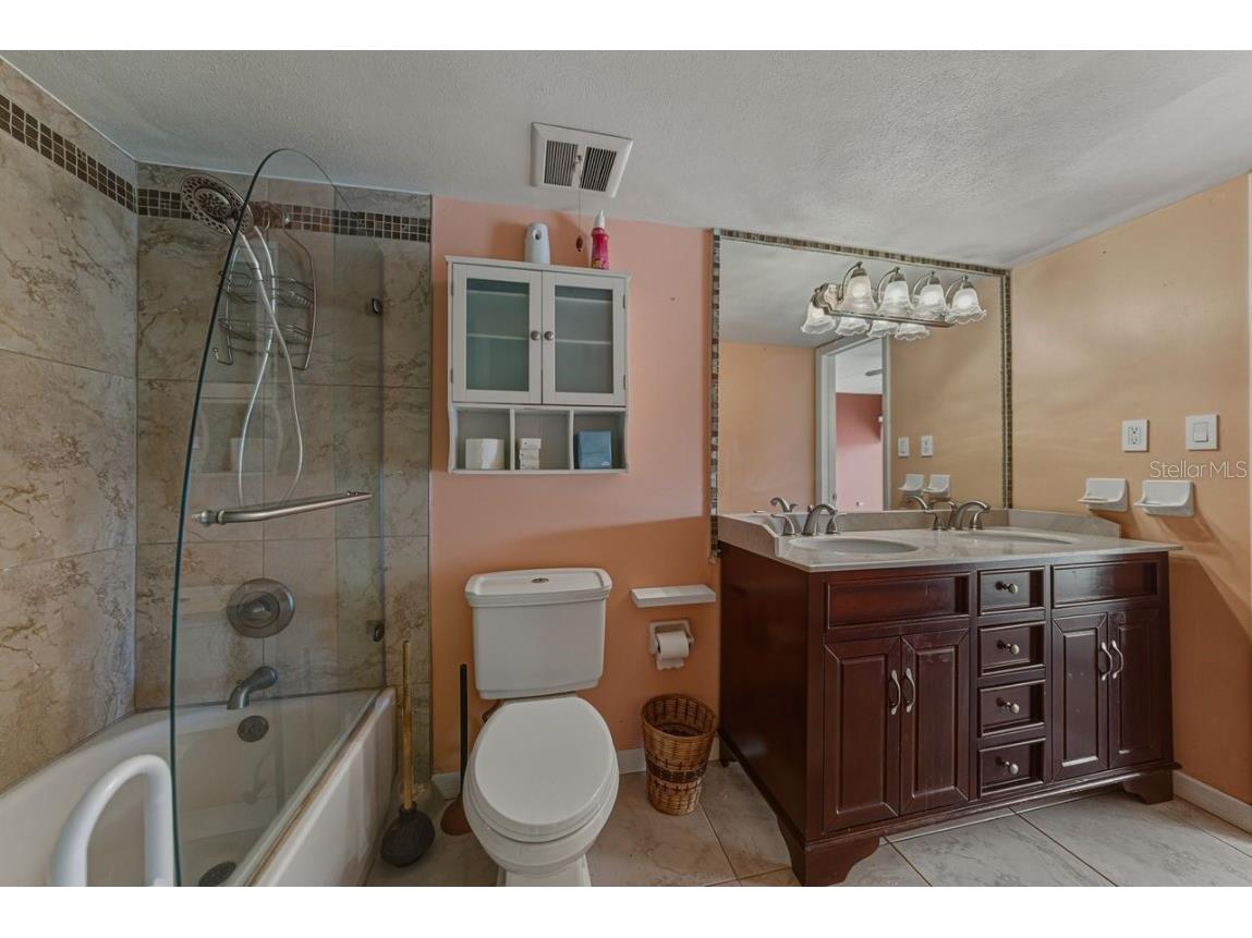 2424 W Tampa Bay Boulevard #D205 Tampa FL 33607 - HILLSBOROUGH RIVER TB8457426 image9