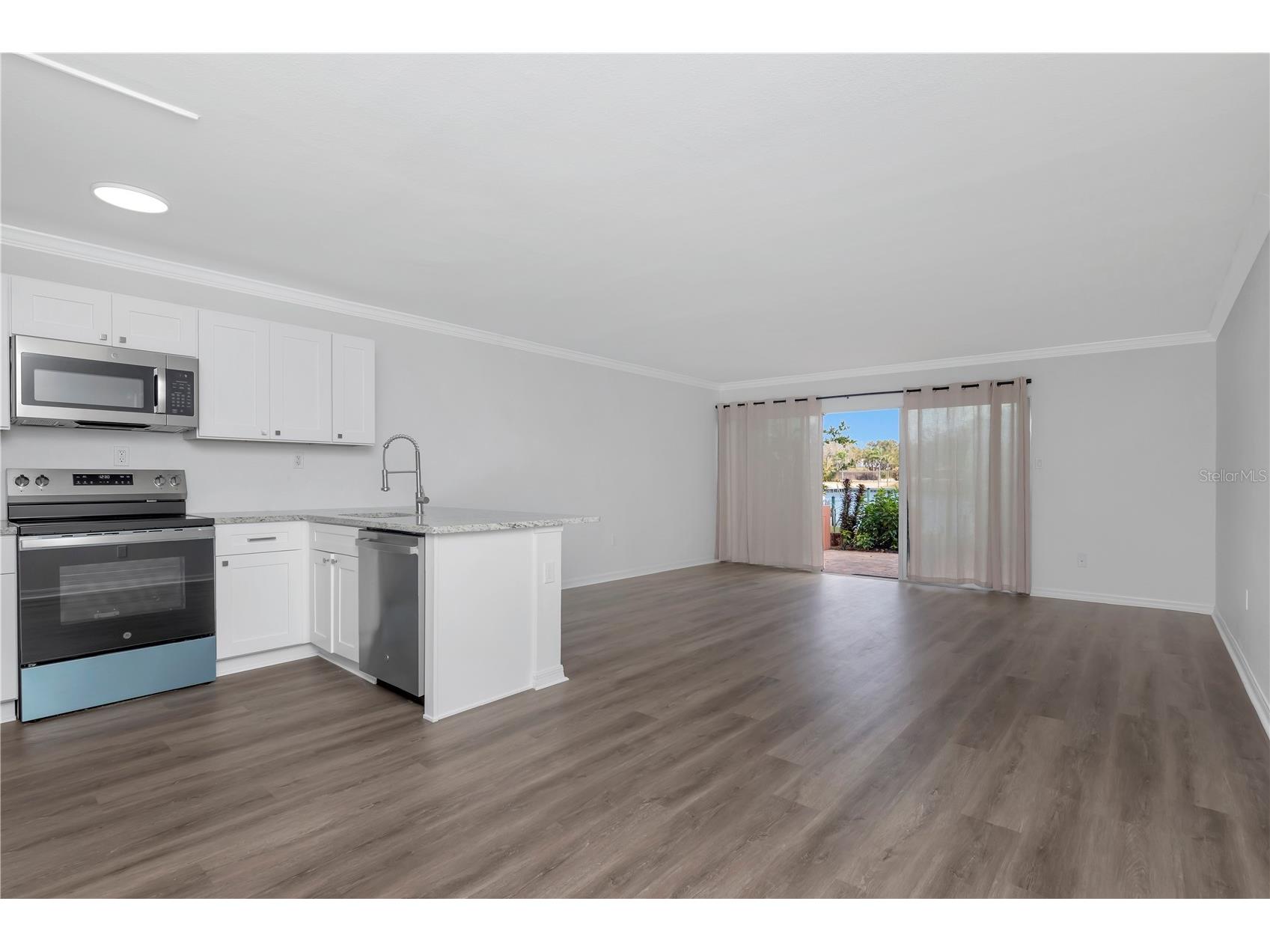 2424 W Tampa Bay Boulevard #F103 Tampa FL 33607 TB8478740 image4