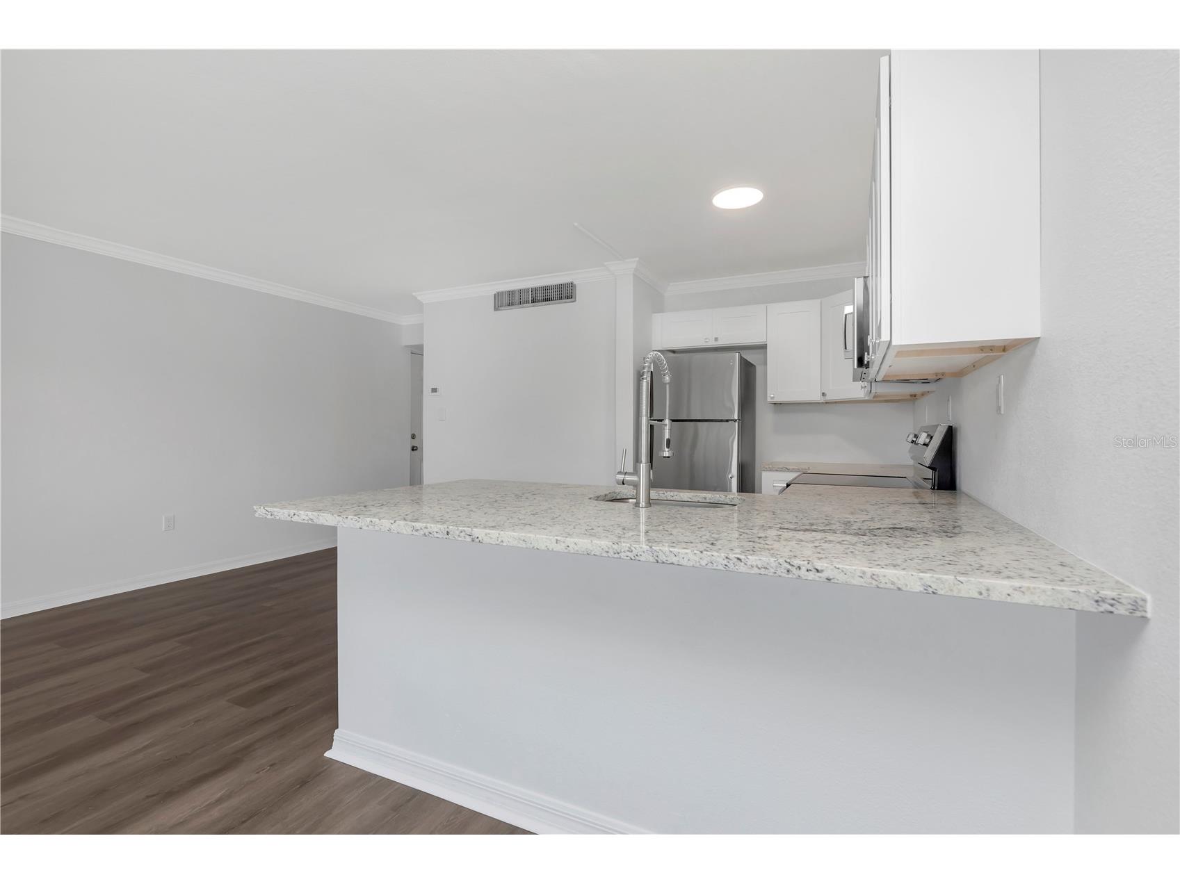 2424 W Tampa Bay Boulevard #F103 Tampa FL 33607 TB8478740 image7