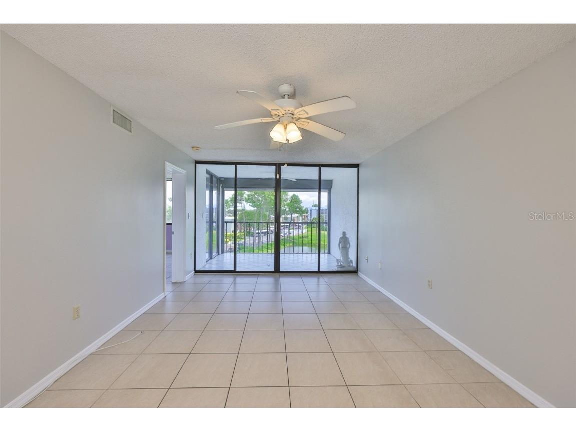2424 W Tampa Bay Boulevard #L301 Tampa FL 33607 TB8407431 image11