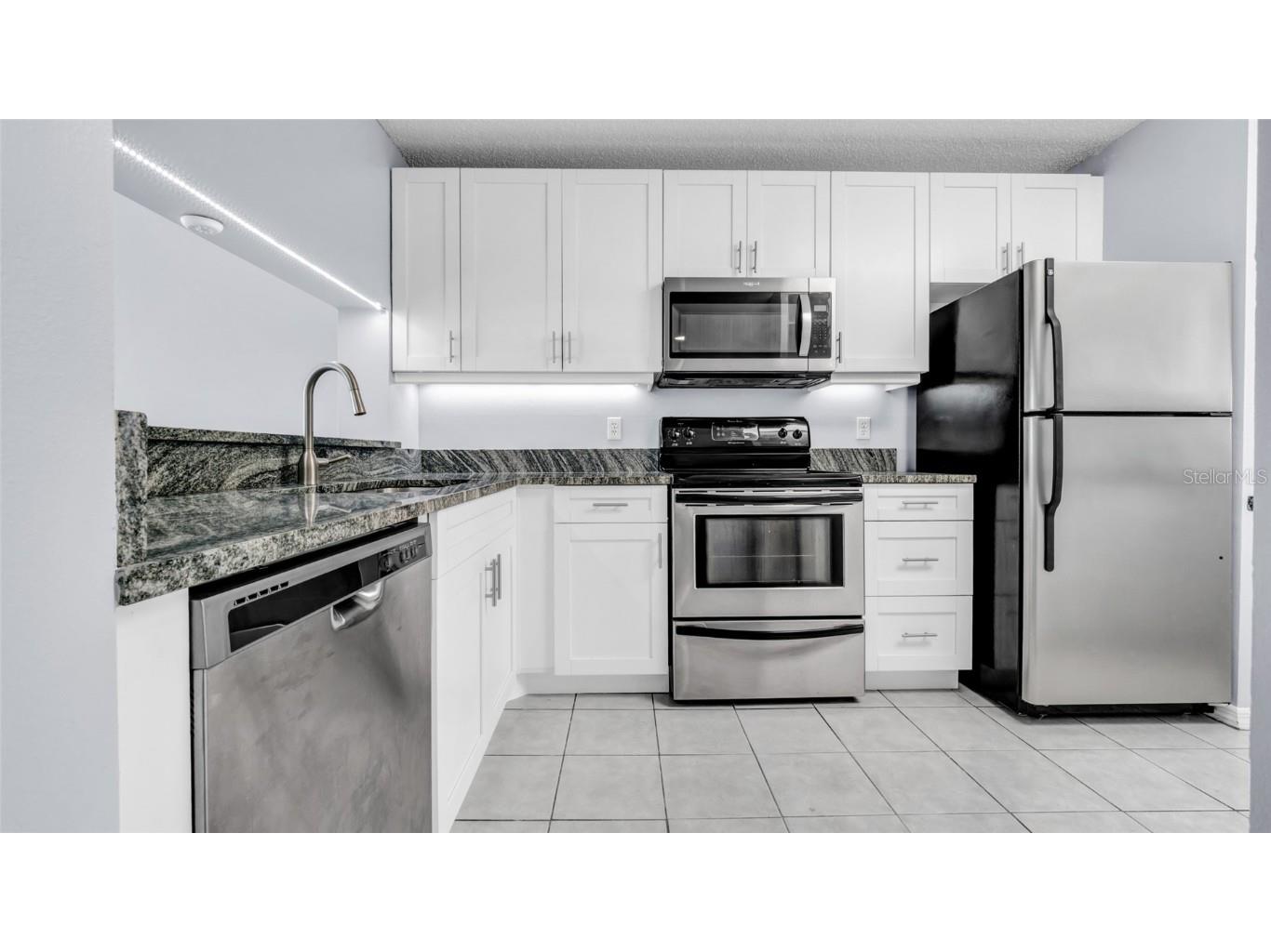 2424 W Tampa Bay Boulevard #L302 Tampa FL 33607 - INTRACOASTAL WATERWAY TB8413317 image26