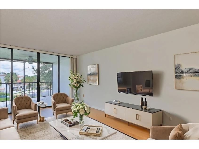 2424 W Tampa Bay Boulevard #M301 Tampa FL 33607 - HILLSBOROUGH RIVER TB8418715 image3