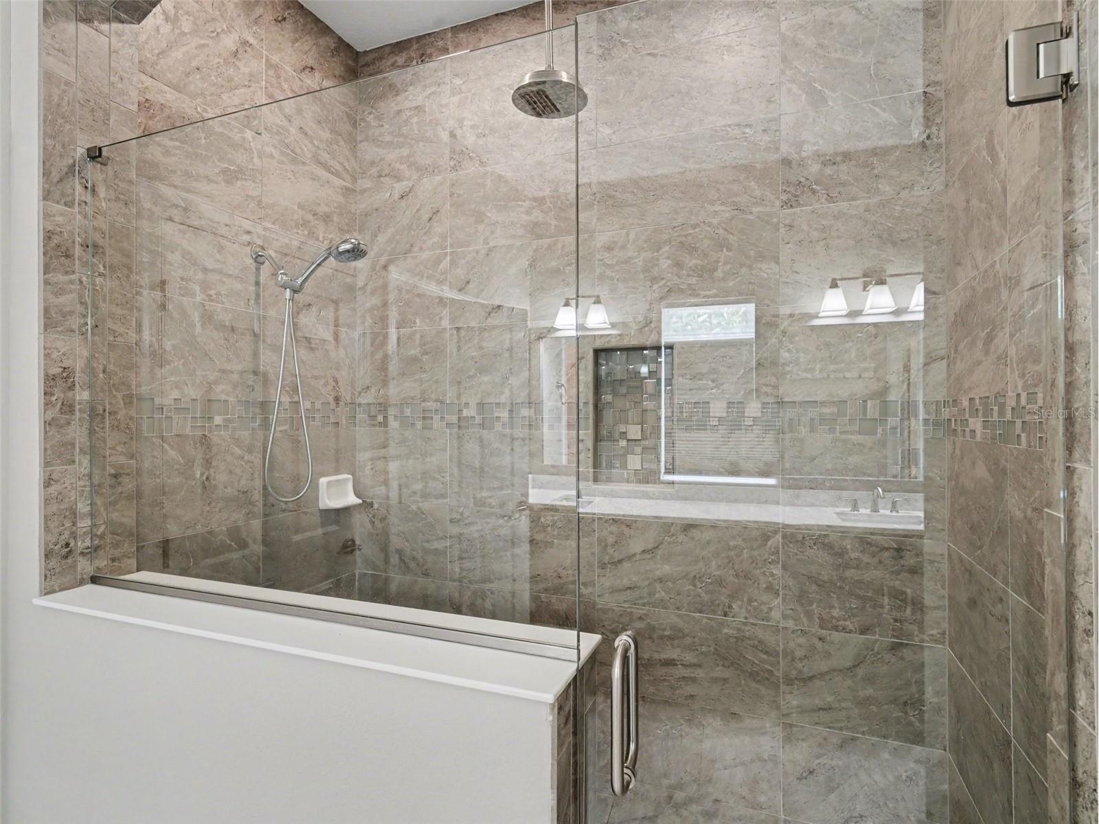 2424 Wood Street Sarasota FL 34237 TB8507065 image19