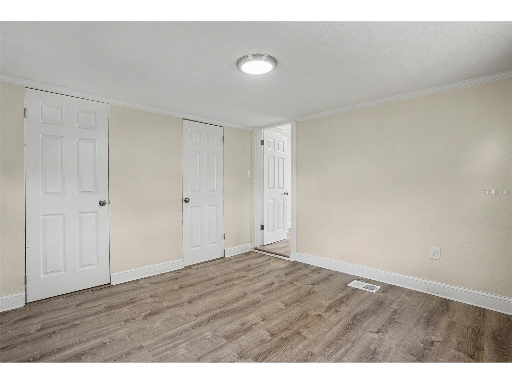2425 19th Street S Saint Petersburg FL 33712 TB8509181 image14