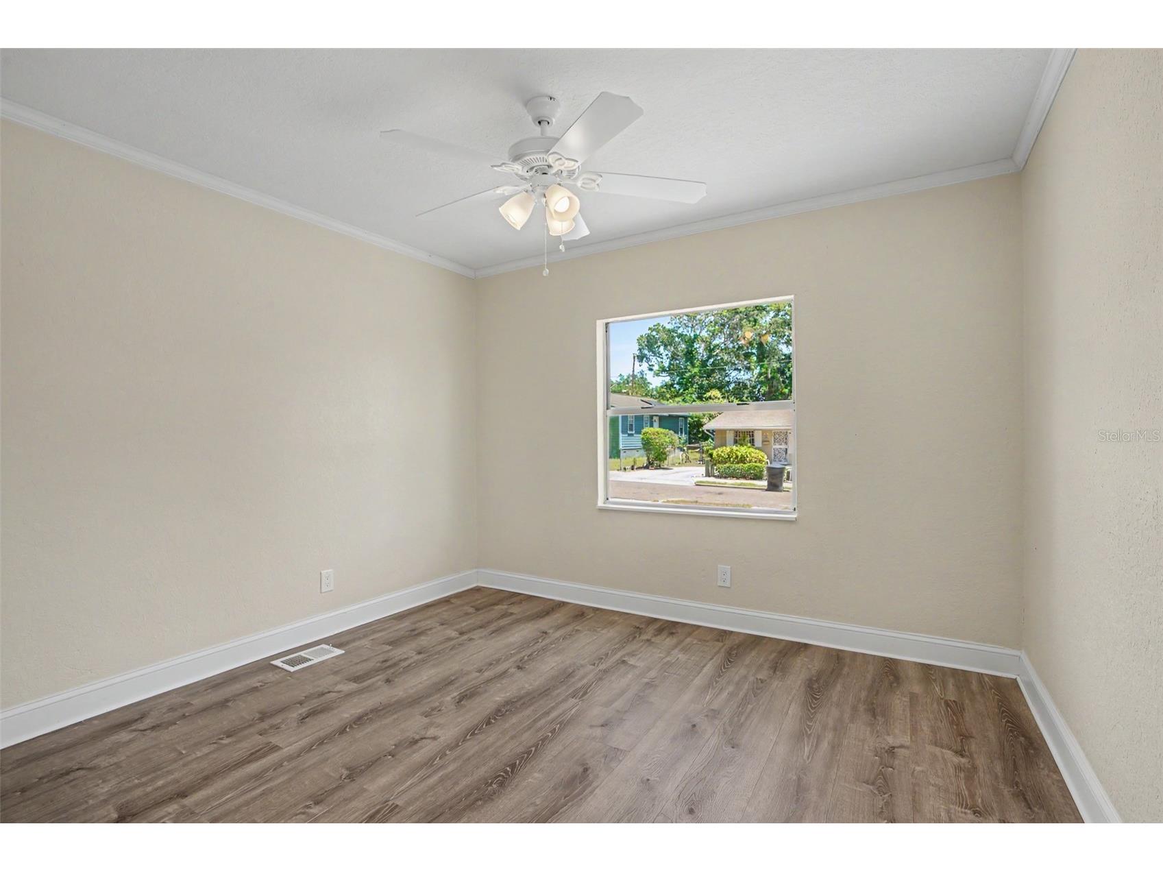 2425 19th Street S Saint Petersburg FL 33712 TB8509181 image26