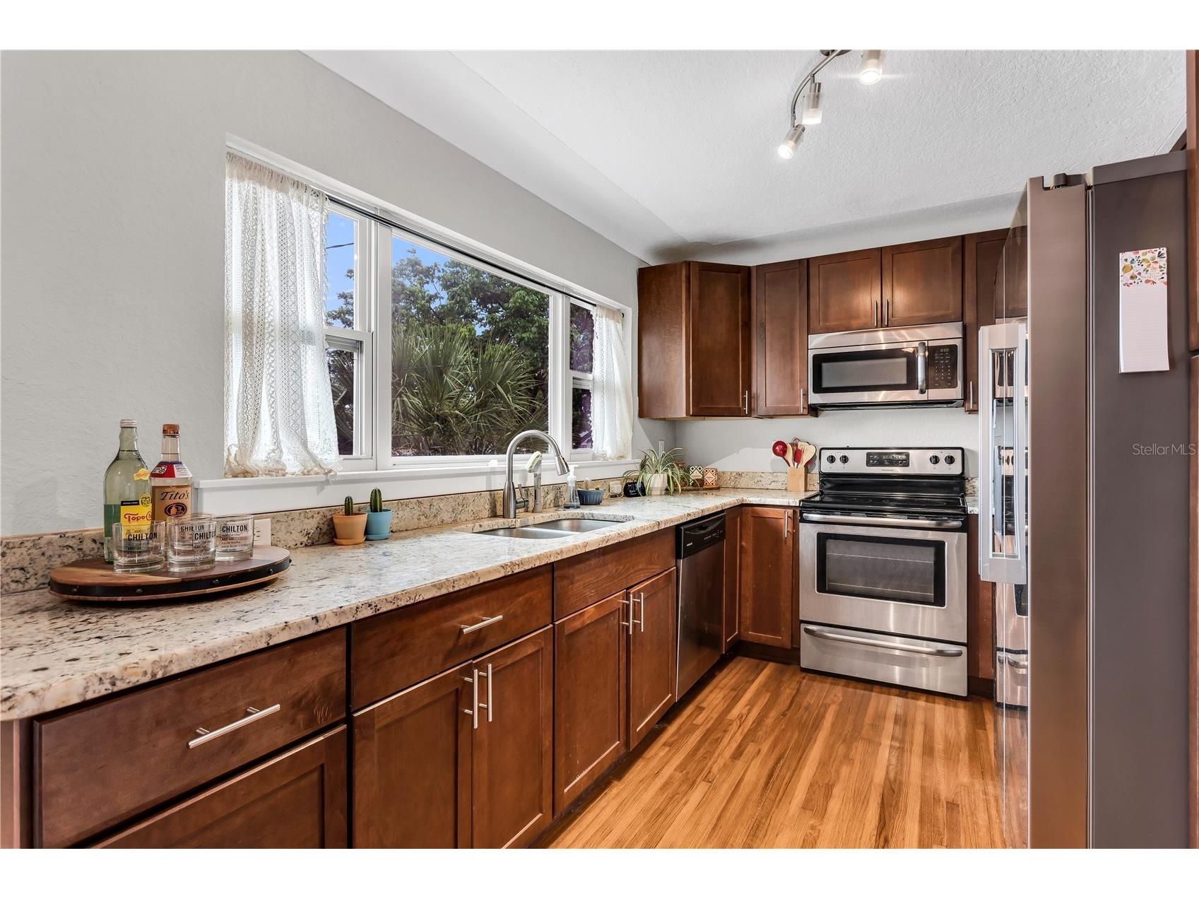 2425 36th Avenue N Saint Petersburg FL 33713 TB8495647 image15