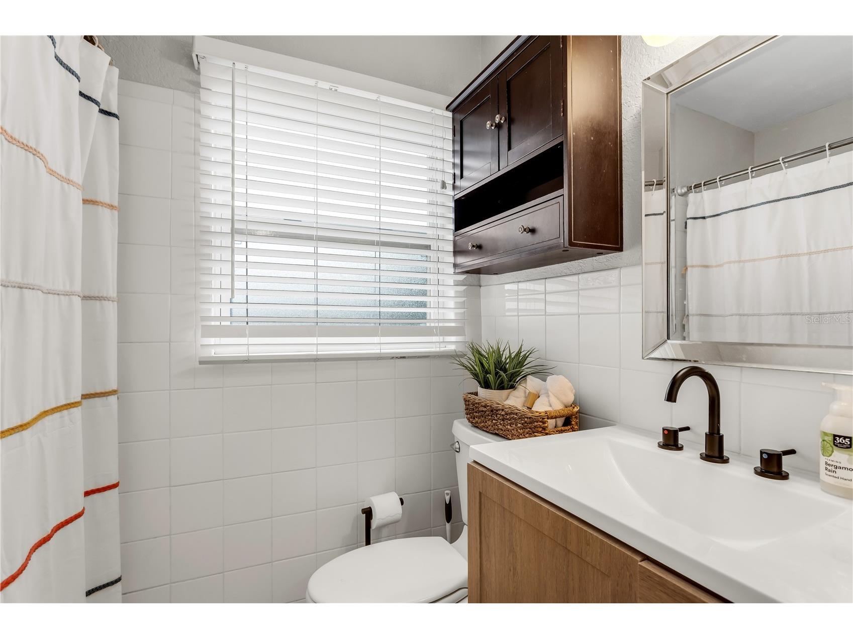 2425 36th Avenue N Saint Petersburg FL 33713 TB8495647 image23
