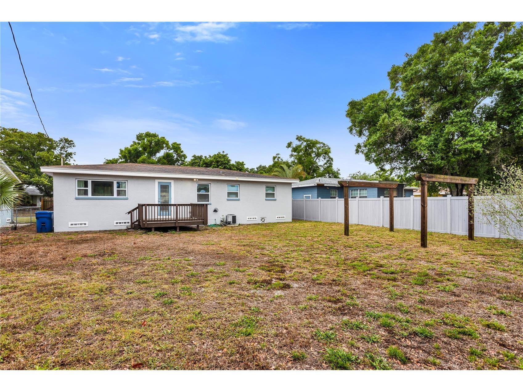 2425 36th Avenue N Saint Petersburg FL 33713 TB8495647 image29