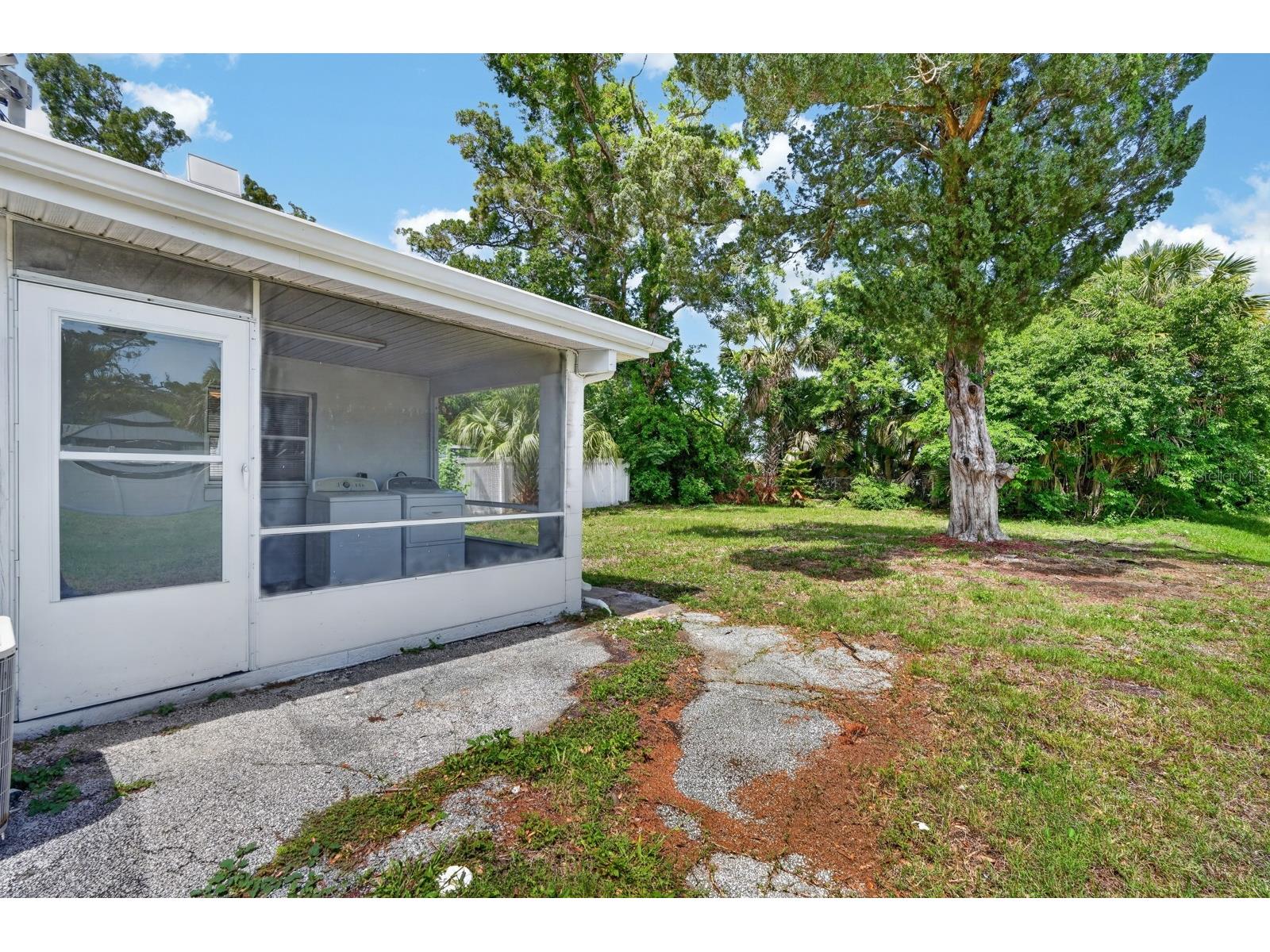 2425 Anastasia Drive South Daytona FL 32119 FC318105 image20
