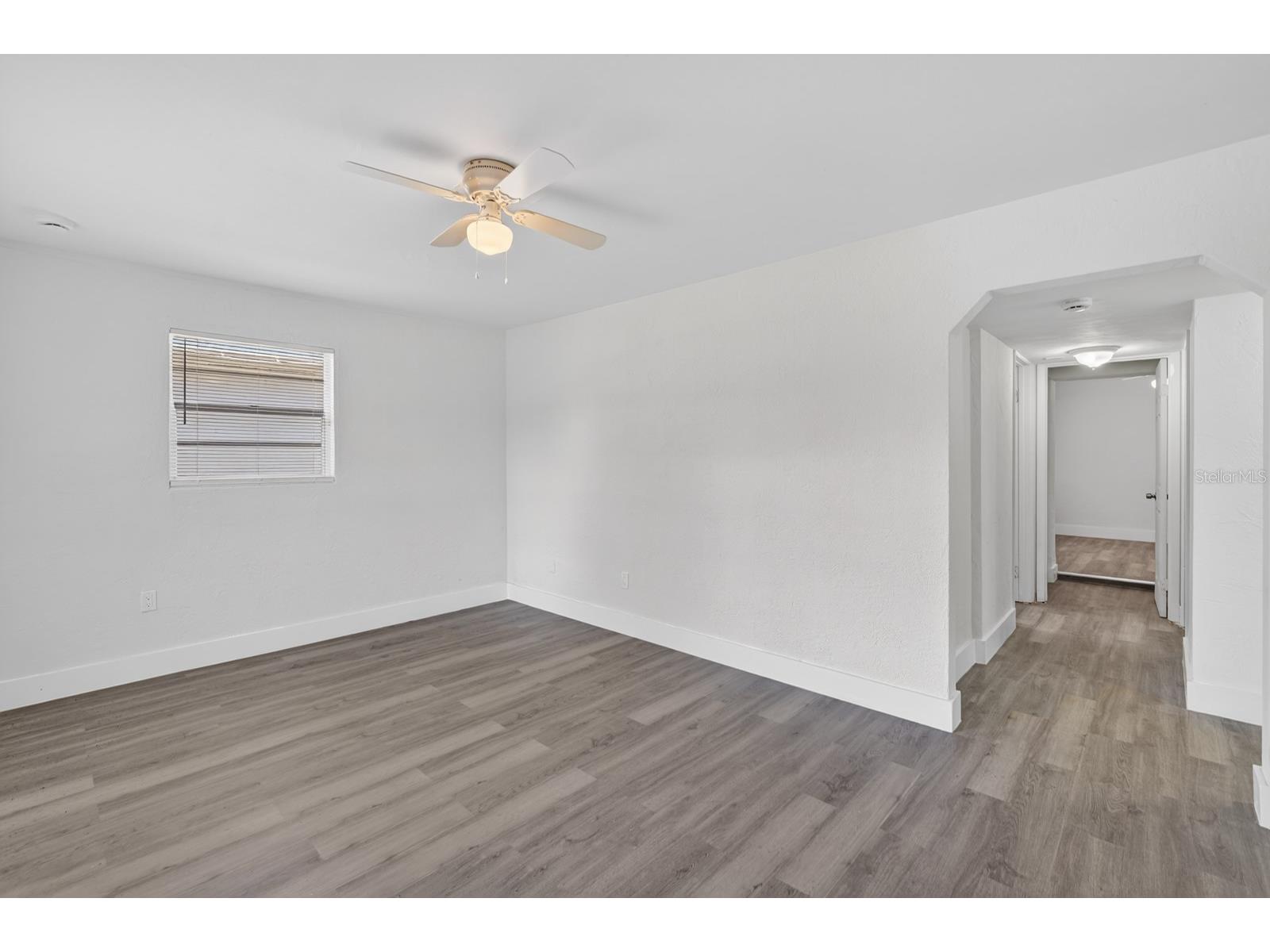 2425 Anastasia Drive South Daytona FL 32119 FC318105 image4