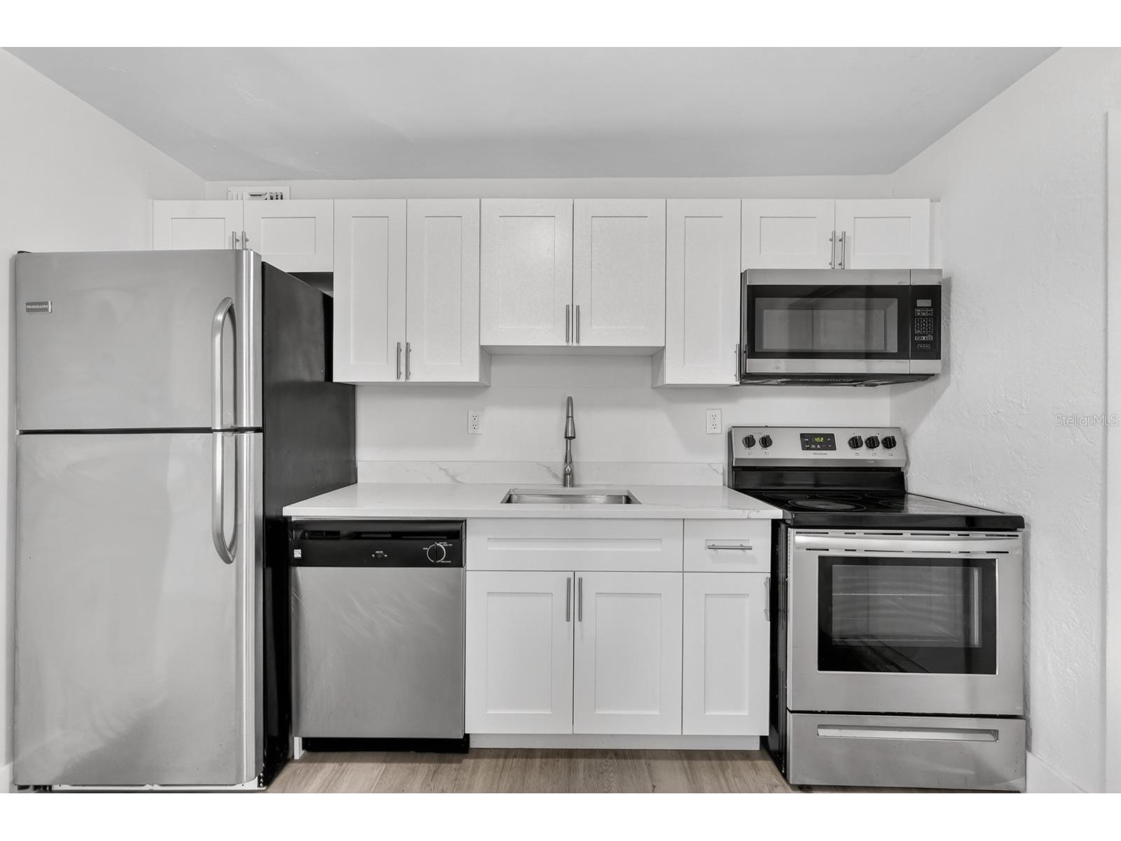 2425 Anastasia Drive South Daytona FL 32119 FC318105 image7