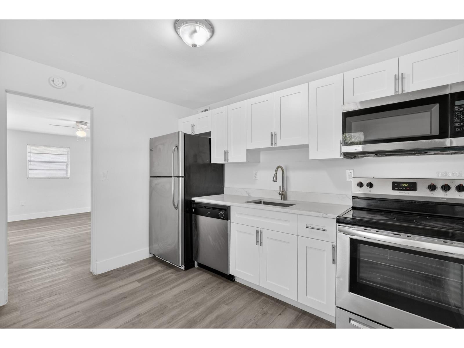 2425 Anastasia Drive South Daytona FL 32119 FC318105 image9