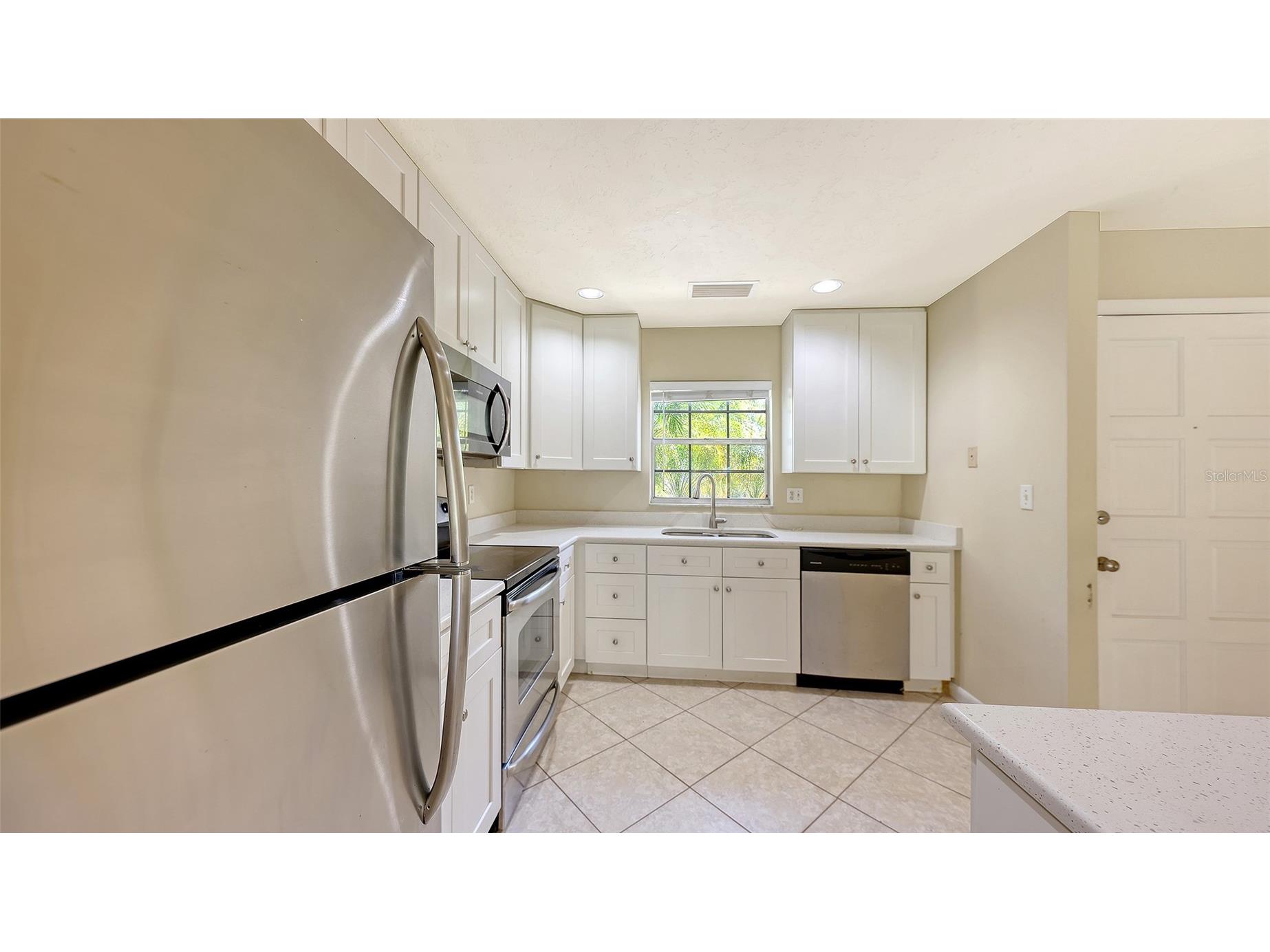 2425 Aspinwall Street #2425 Sarasota FL 34237 A4679117 image10
