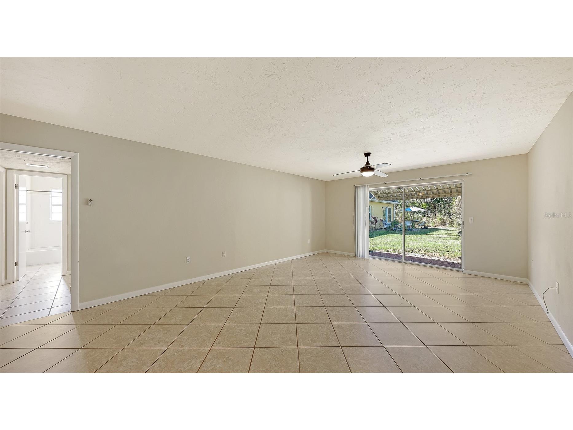 2425 Aspinwall Street #2425 Sarasota FL 34237 A4679117 image5