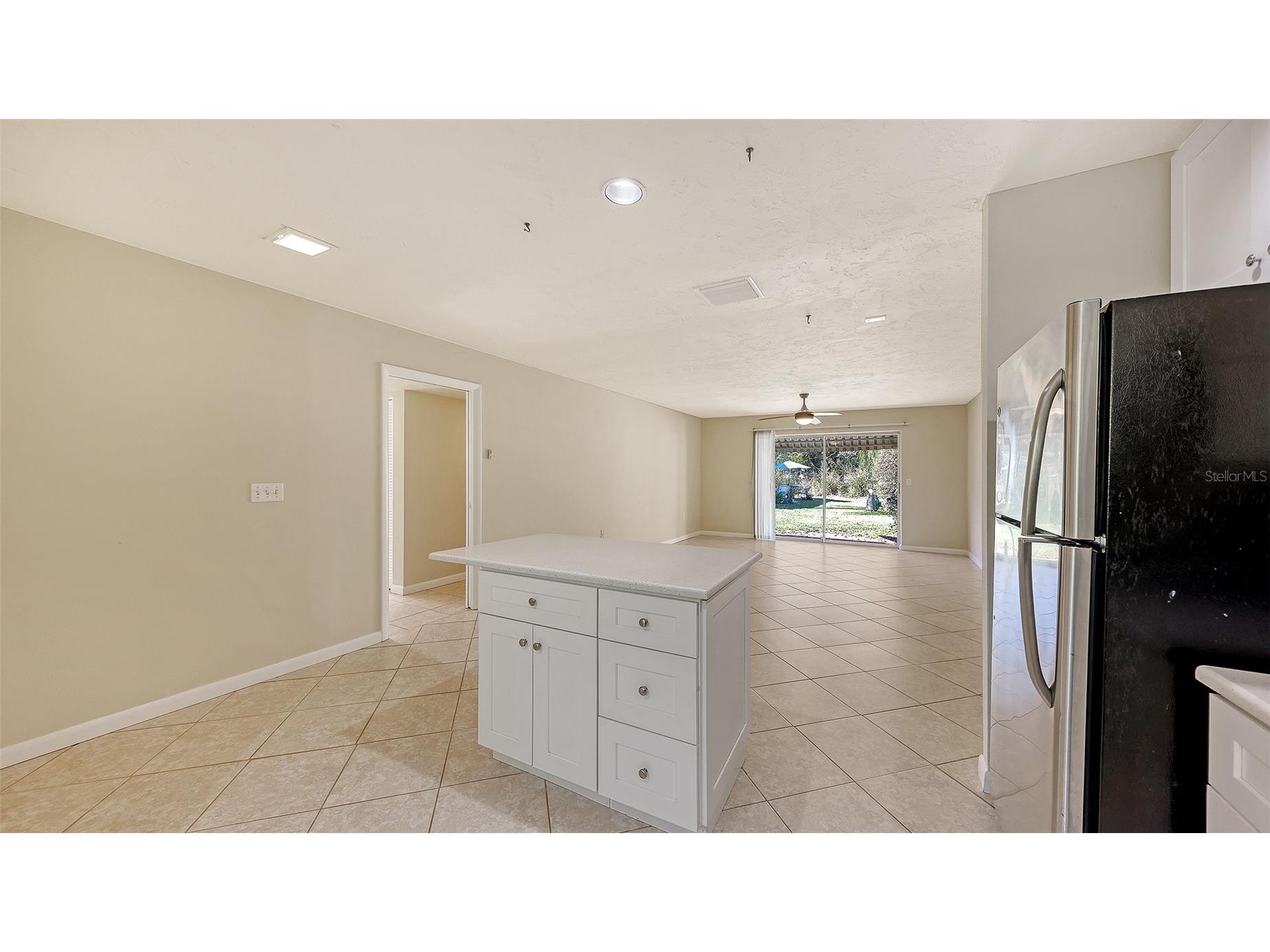 2425 Aspinwall Street #2425 Sarasota FL 34237 A4679117 image9