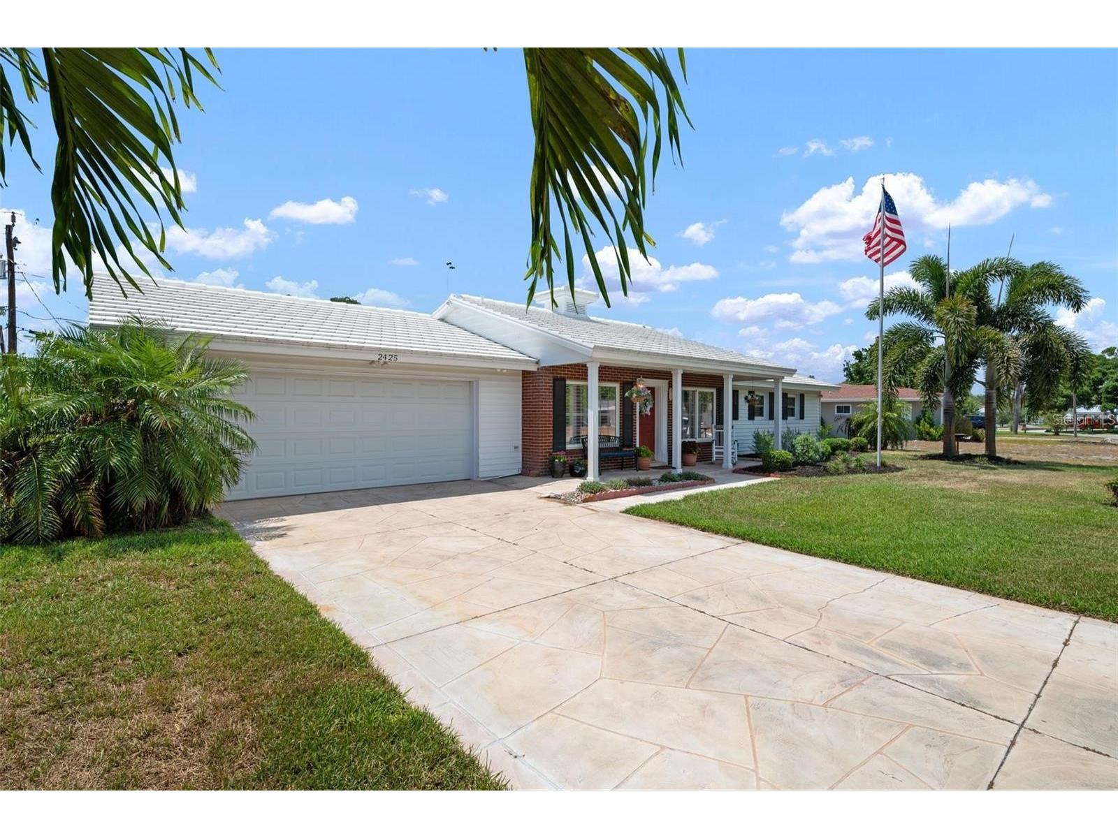 2425 Constitution Boulevard Sarasota FL 34231 A4672500 image1