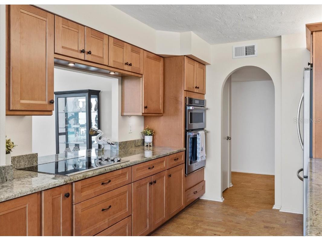 2425 Gulf Of Mexico Drive #10F Longboat Key FL 34228 A4656887 image10