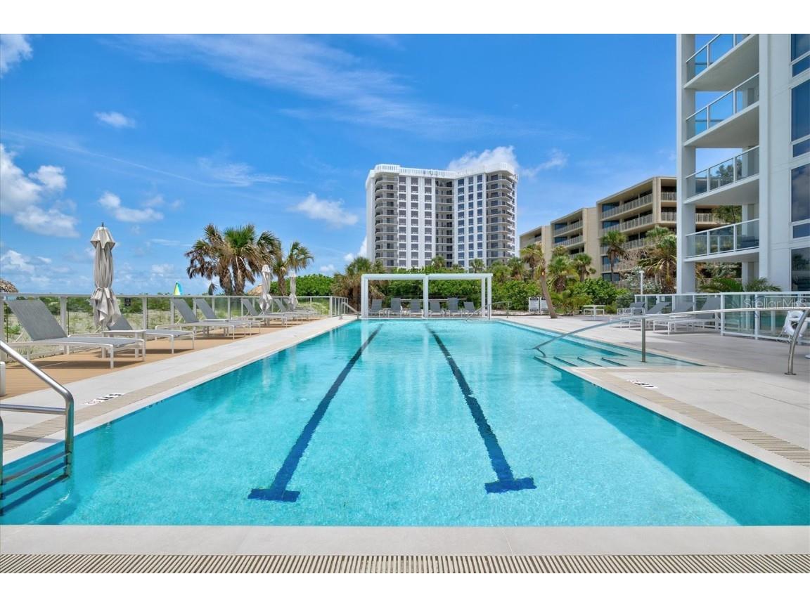 2425 Gulf Of Mexico Drive #10F Longboat Key FL 34228 A4656887 image62