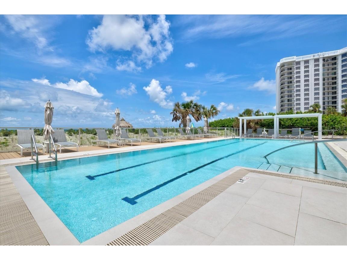 2425 Gulf Of Mexico Drive #10F Longboat Key FL 34228 A4656887 image63
