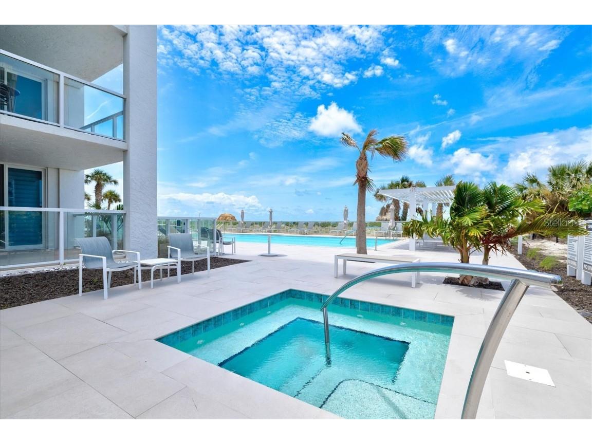 2425 Gulf Of Mexico Drive #10F Longboat Key FL 34228 A4656887 image68