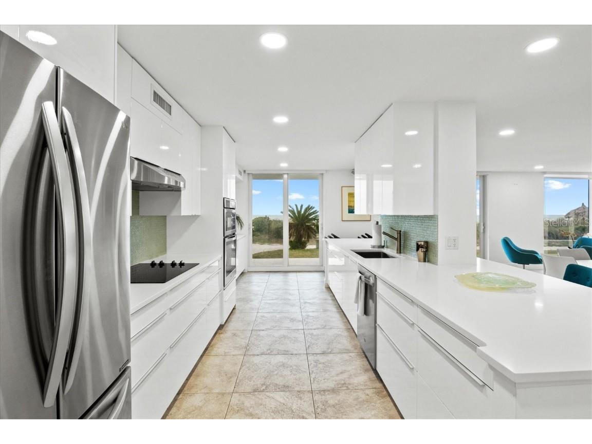 2425 Gulf Of Mexico Drive #10F Longboat Key FL 34228 A4656887 image81