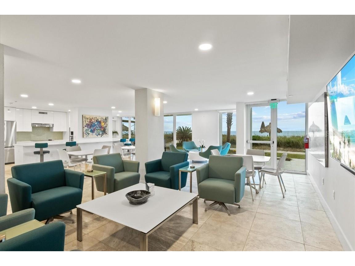 2425 Gulf Of Mexico Drive #10F Longboat Key FL 34228 A4656887 image82