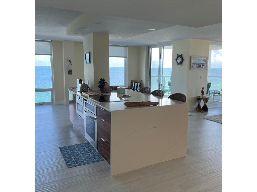 2425 Gulf Of Mexico Drive #11F Longboat Key FL 34228 A4663629 image3