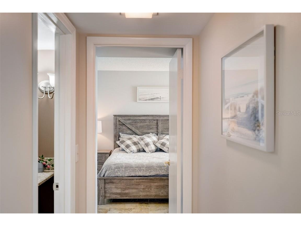 2425 Gulf Of Mexico Drive #14B Longboat Key FL 34228 - GULF OF MEXICO A4561428 image11