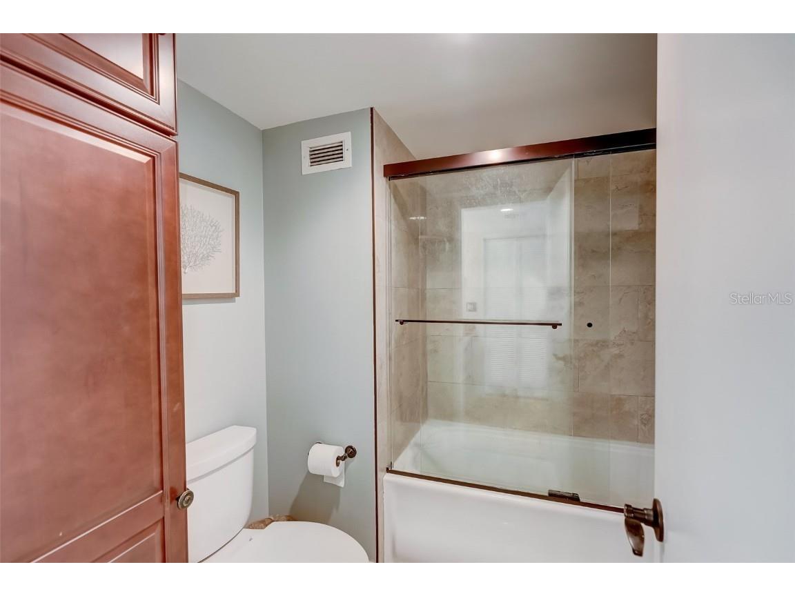 2425 Gulf Of Mexico Drive #14B Longboat Key FL 34228 - GULF OF MEXICO A4561428 image22