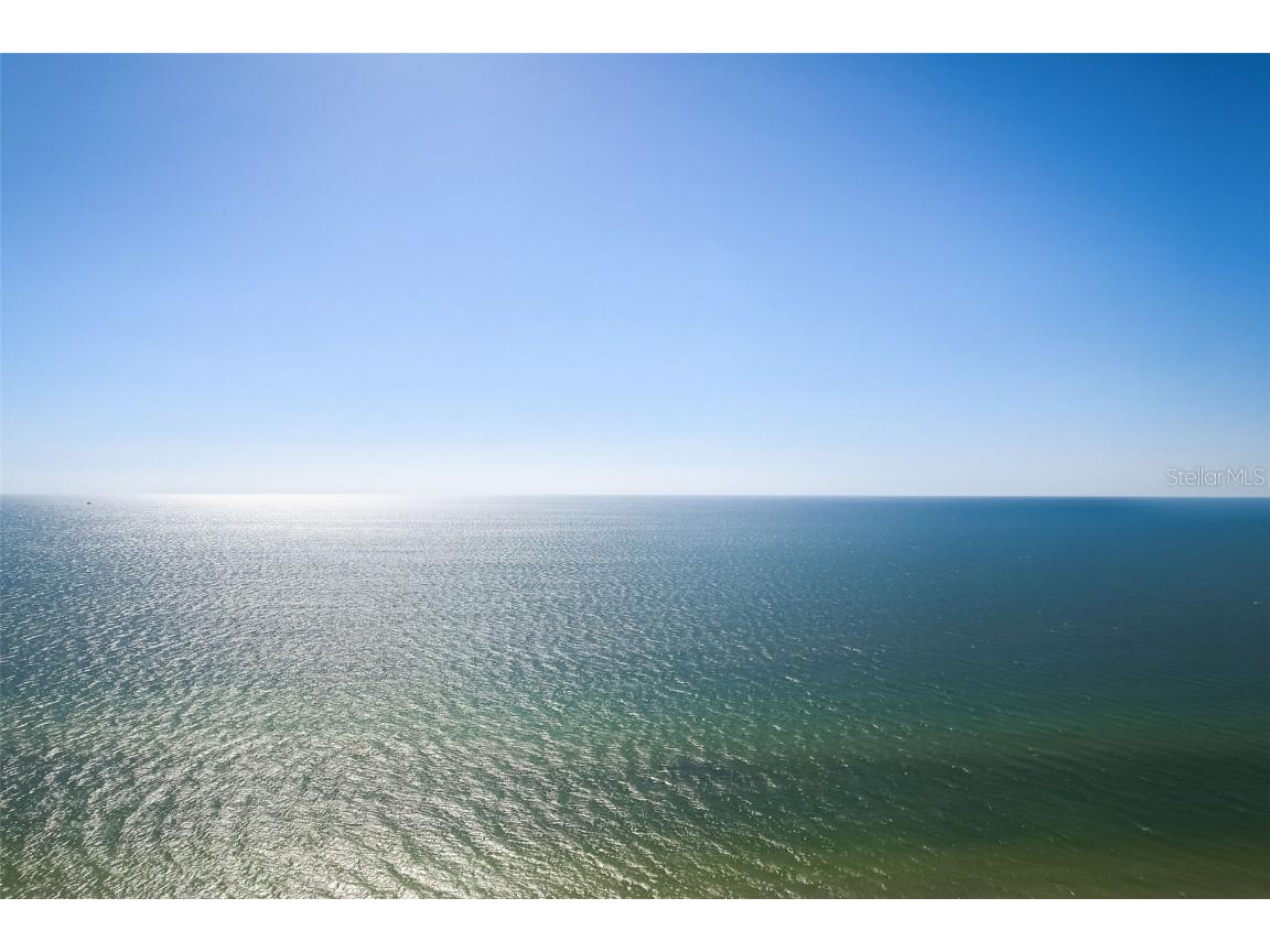 2425 Gulf Of Mexico Drive #14B Longboat Key FL 34228 - GULF OF MEXICO A4561428 image42