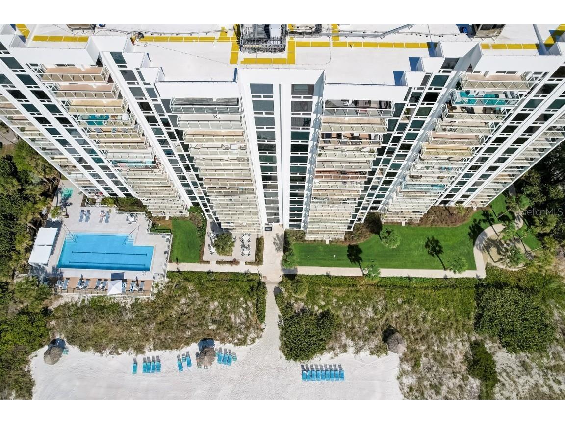 2425 Gulf Of Mexico Drive #14B Longboat Key FL 34228 - GULF OF MEXICO A4561428 image43