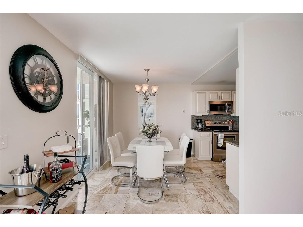 2425 Gulf Of Mexico Drive #14B Longboat Key FL 34228 - GULF OF MEXICO A4561428 image7