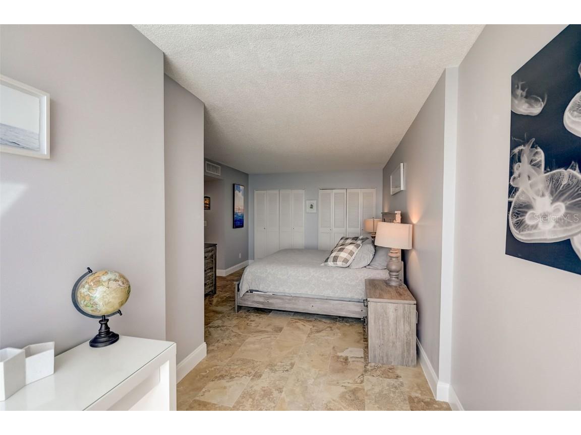 2425 Gulf Of Mexico Drive #14B Longboat Key FL 34228 - GULF OF MEXICO A4654664 image16