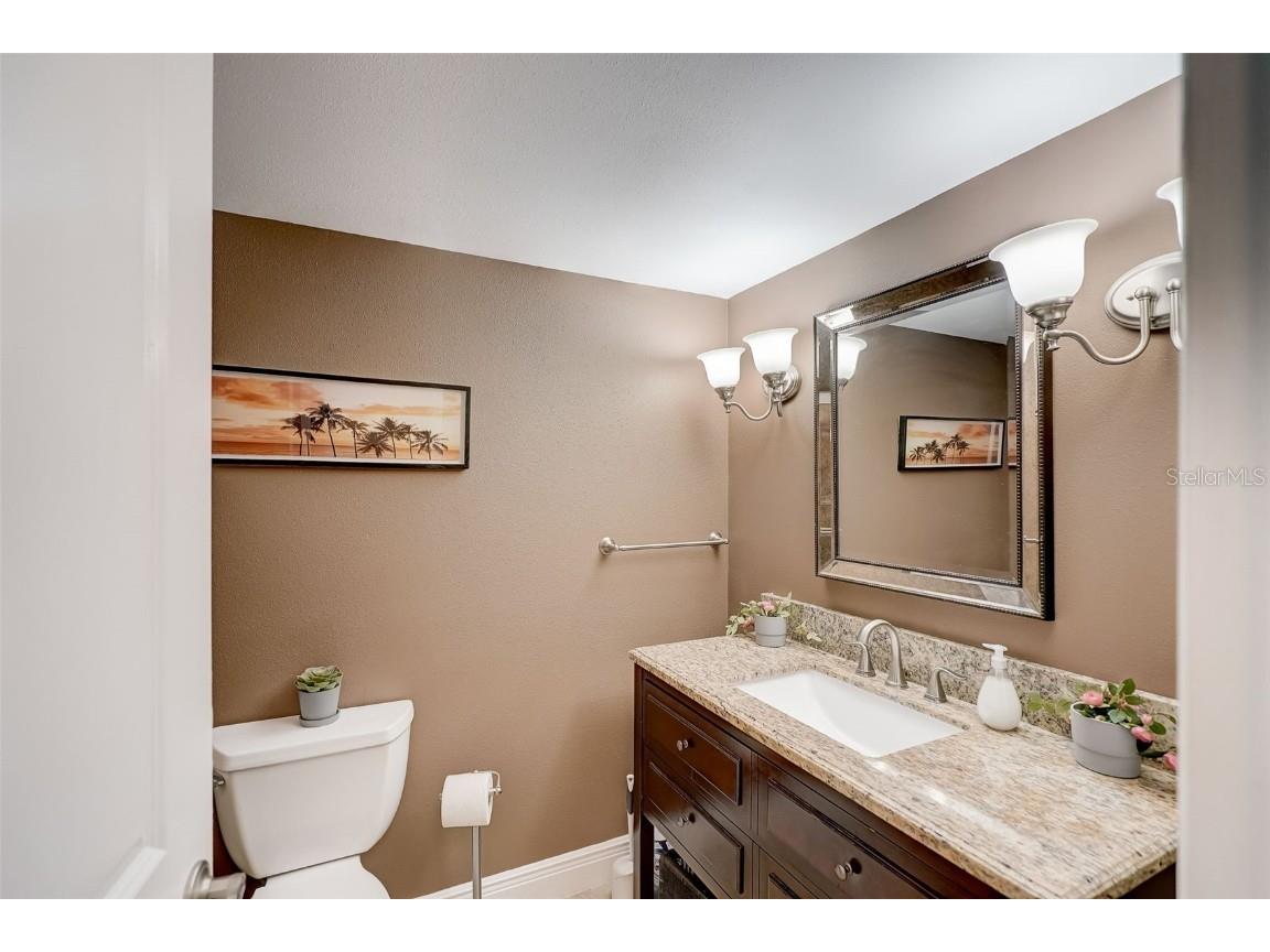 2425 Gulf Of Mexico Drive #14B Longboat Key FL 34228 - GULF OF MEXICO A4654664 image17