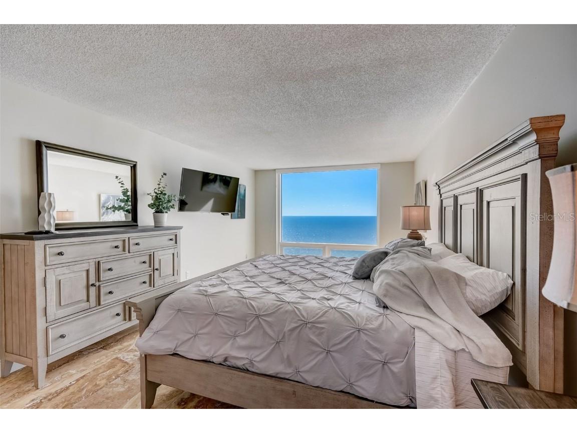 2425 Gulf Of Mexico Drive #14B Longboat Key FL 34228 - GULF OF MEXICO A4654664 image21