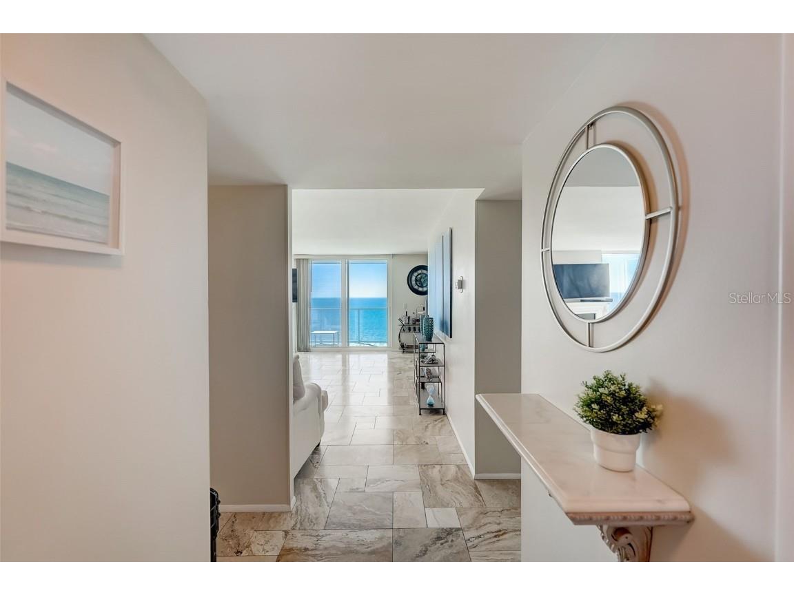 2425 Gulf Of Mexico Drive #14B Longboat Key FL 34228 - GULF OF MEXICO A4654664 image3