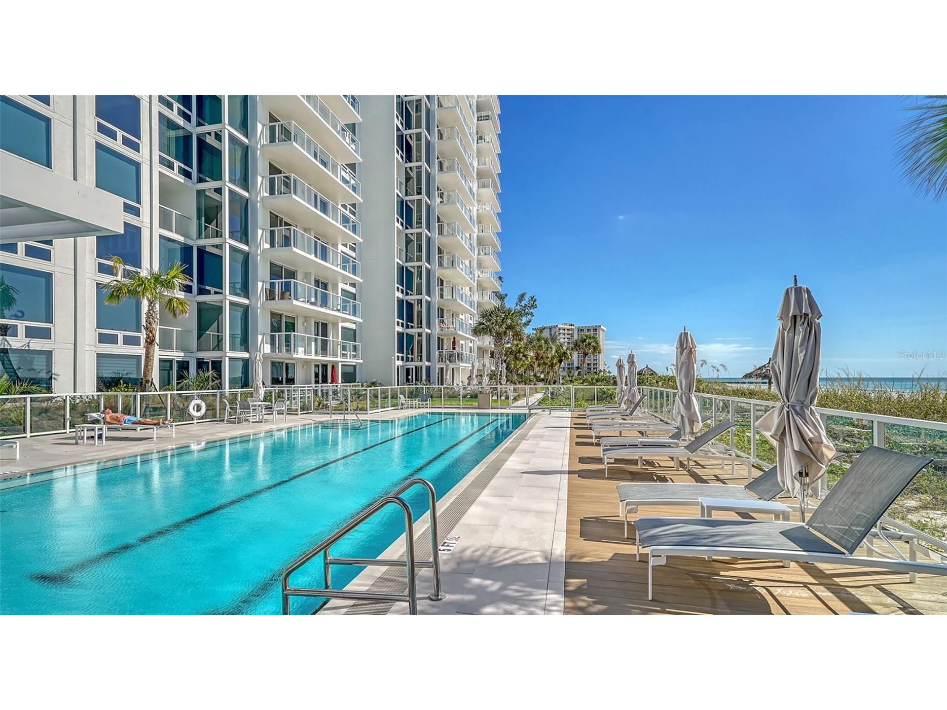 2425 Gulf Of Mexico Drive #14E Longboat Key FL 34228 A4686539 image30