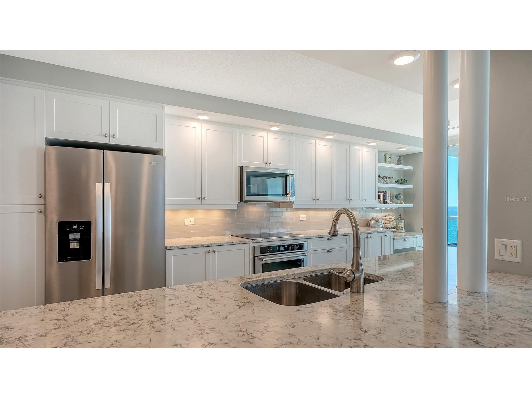 2425 Gulf Of Mexico Drive #14E Longboat Key FL 34228 A4686539 image7