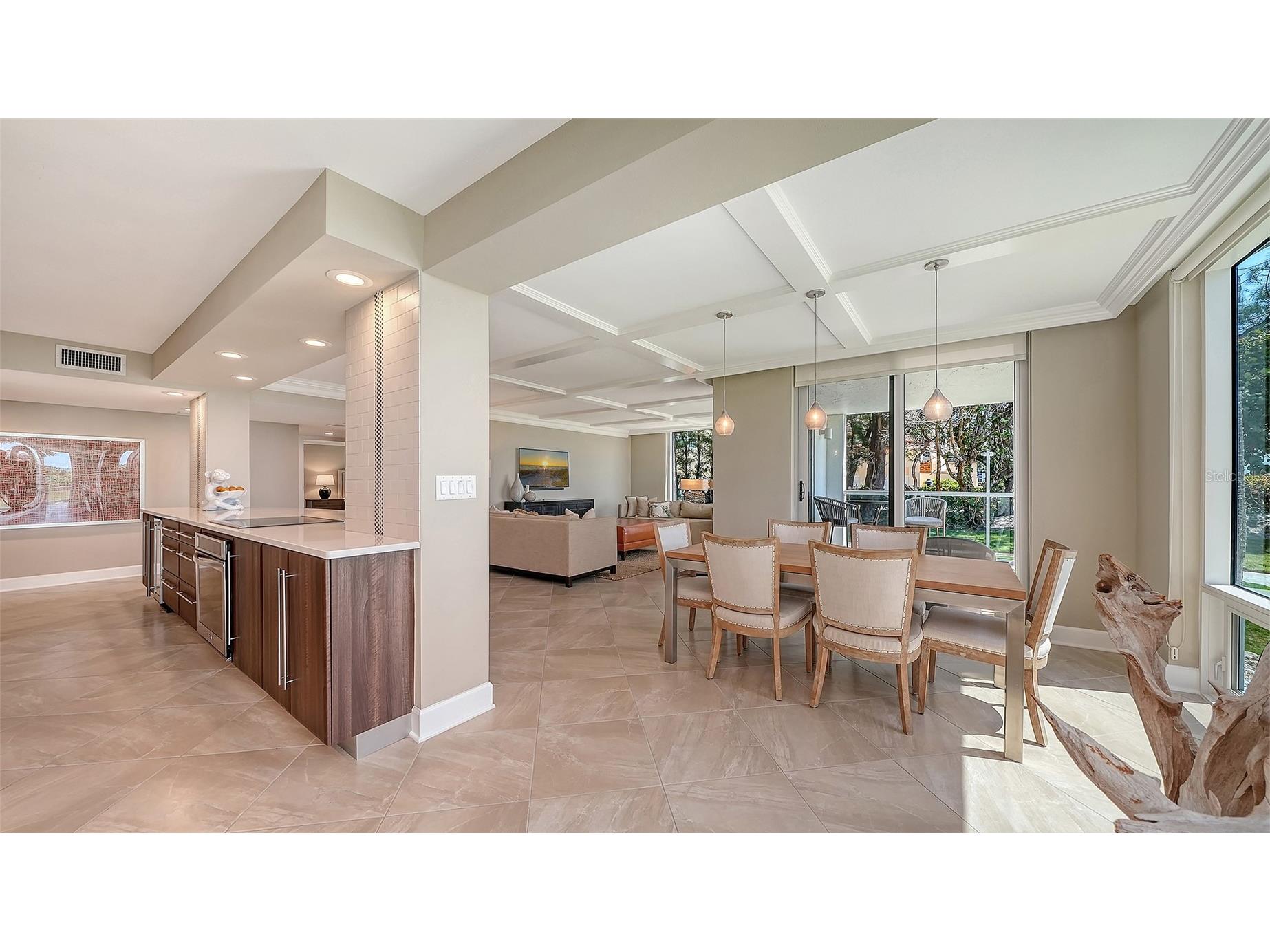 2425 Gulf Of Mexico Drive #1A Longboat Key FL 34228 A4688987 image12