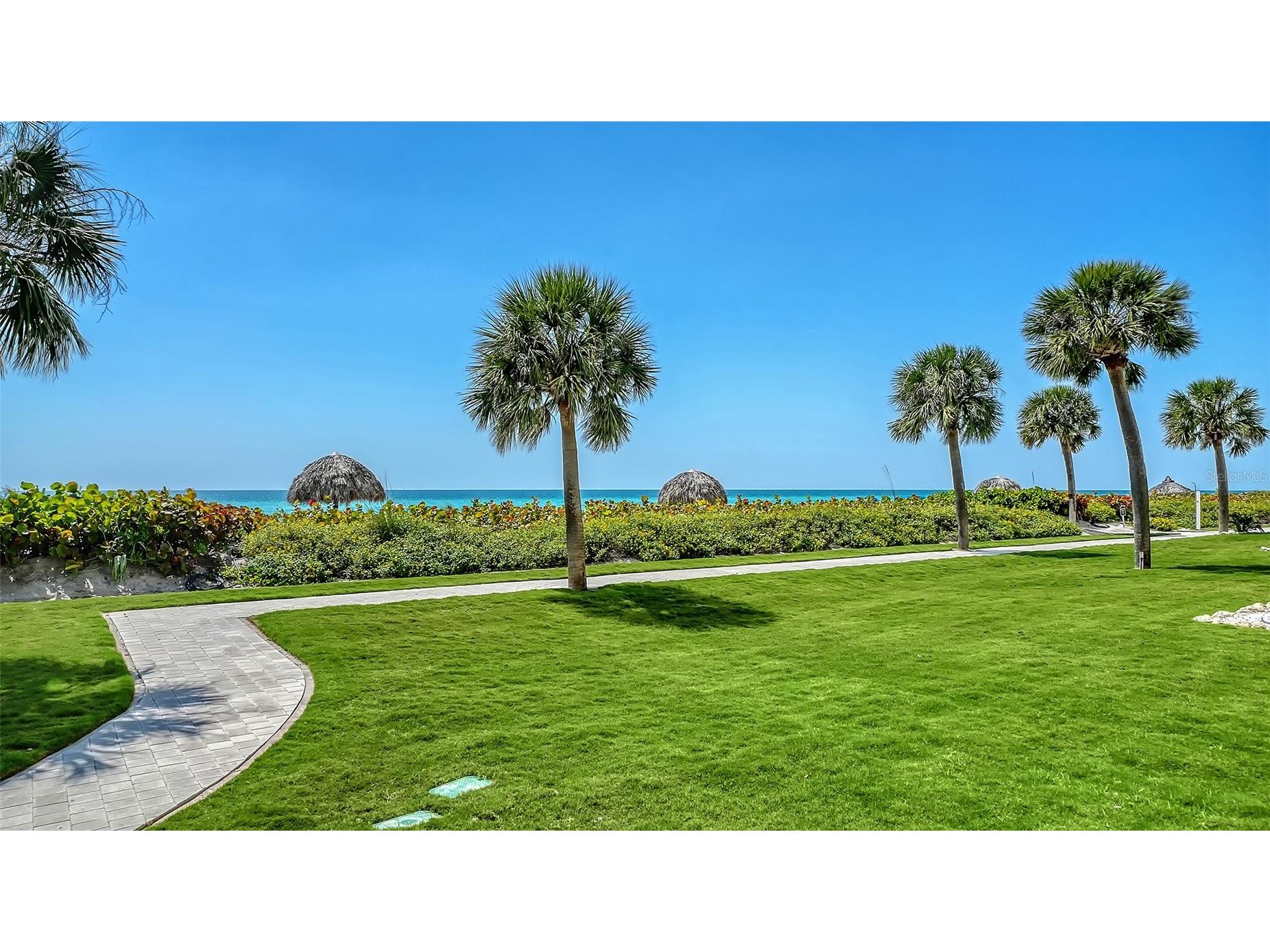 2425 Gulf Of Mexico Drive #1A Longboat Key FL 34228 A4688987 image2